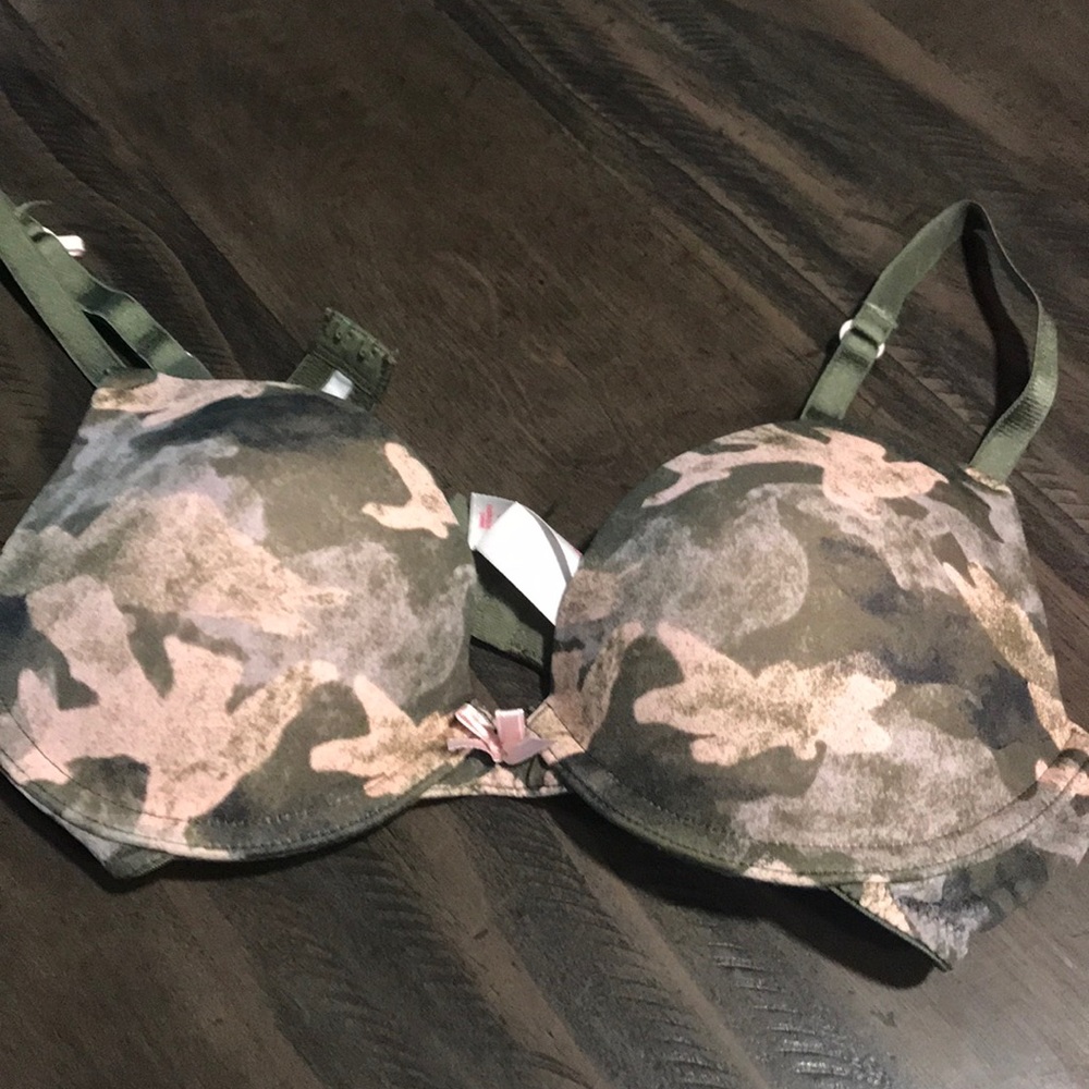 Camo padded/push up bra 32B